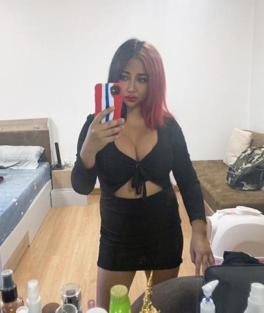 Bella, 34 ans