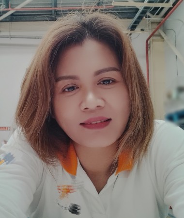 Butdee , 42 ans