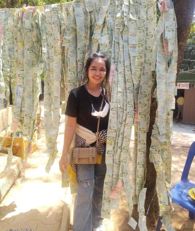 Anusara, 35 ans
