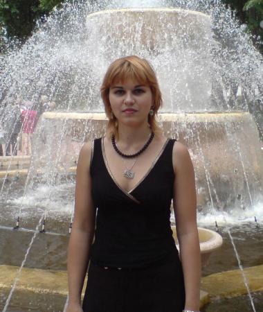 Ann, 38 ans
