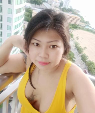 Nok, 42 ans